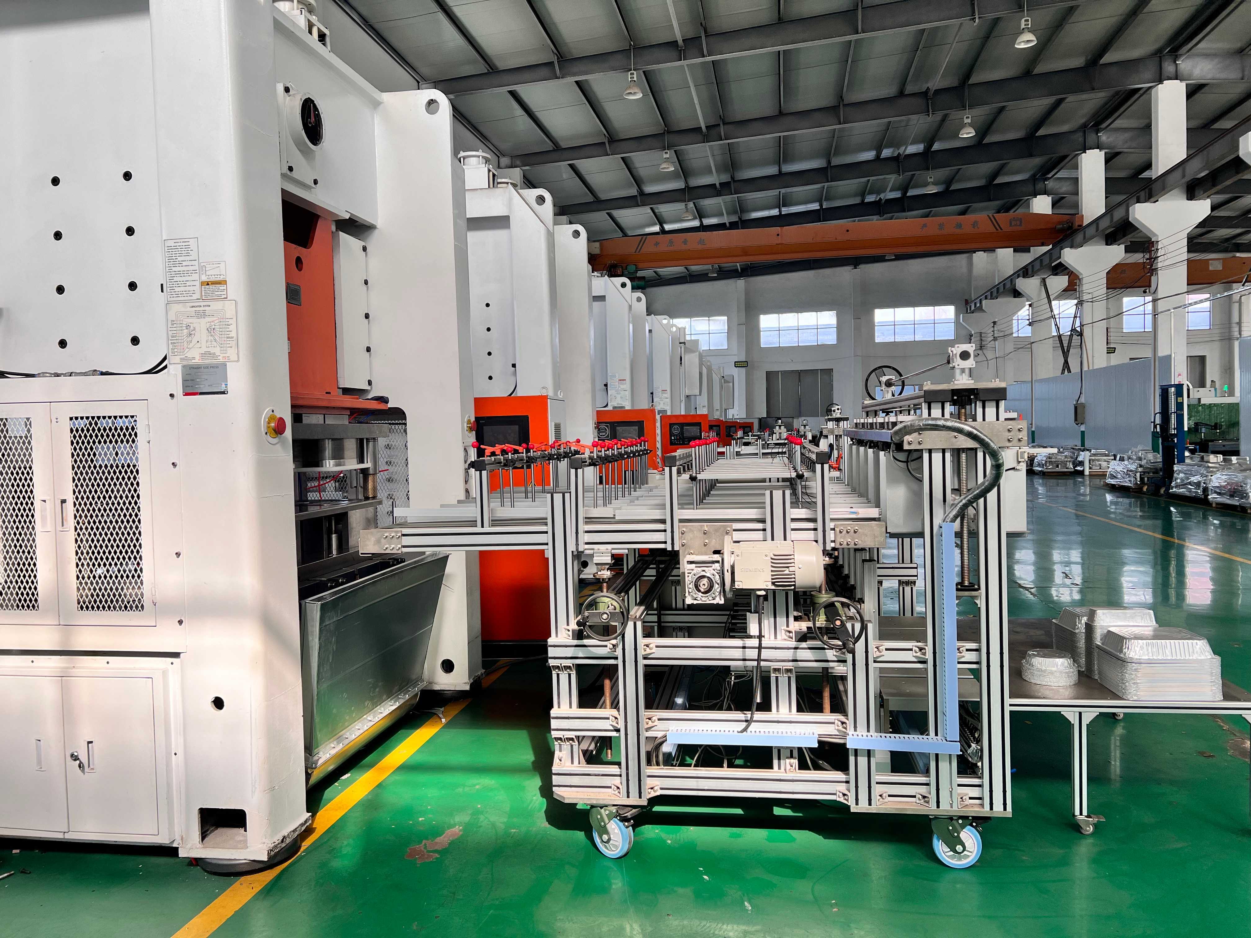 Blog perusahaan terbaru tentang Persiapan Apa yang Dibutuhkan untuk Lini Produksi Kontainer Aluminium Foil? LIKEE Mencantumkan Item Lokakarya Penting