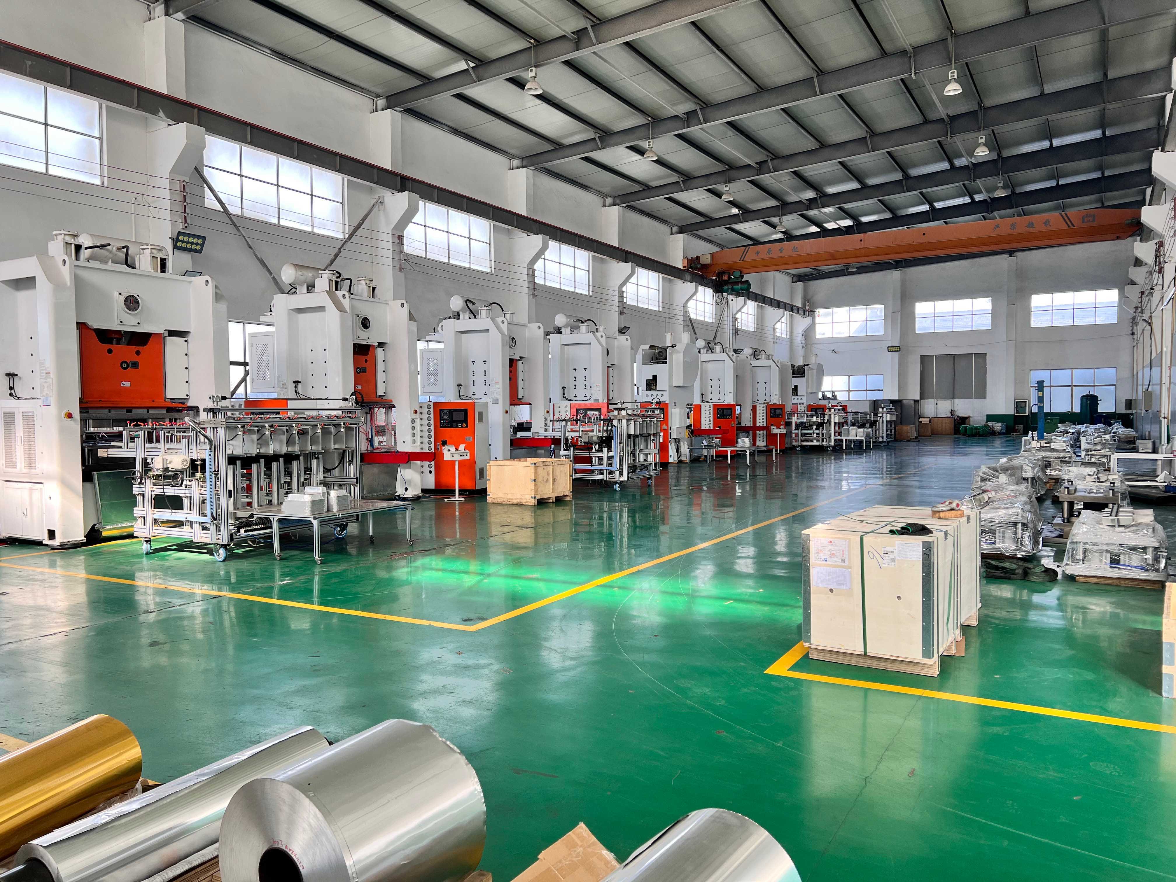 Blog perusahaan terbaru tentang Investasi dalam Kepercayaan: Mengapa LIKEE Lebih dari Sekedar Pemasok Mesin Kontainer Foil Aluminium
