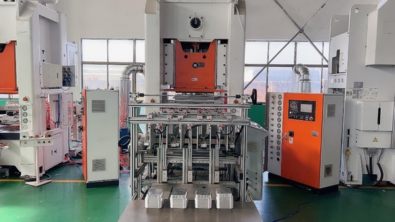 Beli Sertifikat CE Motor Siemens Mesin Pembuat Panci Aluminium Otomatis Penuh online manufacture