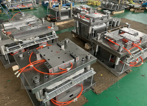 Beli Aluminium Foil Containers Making Machine Slow Wire Mould Desain yang disesuaikan online manufacture