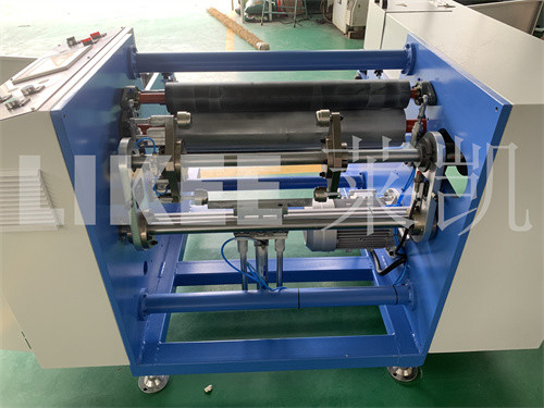 Beli Kecil Cepat Semi Otomatis Aluminium Foil Dan Baking Paper Roll Mesin Rewinding Mudah Untuk Mengoperasikan online manufacture