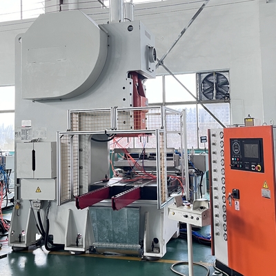 Beli Mesin Pembuat Baki Aluminium Foil 3 Rongga dengan Rentang Lebar Foil Maksimum 950mm online manufacture
