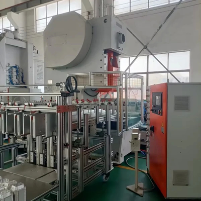 Beli Lini Produksi Wadah Aluminium Foil 3 Rongga yang Dikendalikan PLC Mitsubishi LK-T63 online manufacture