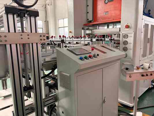 Beli LK-T80 Aluminium Foil Container Machine Custom Mold Compatible Machine pembuatan online