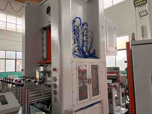 Beli LK-T80 Mesin Kontainer Foil Aluminium dengan Perubahan Cetakan Cepat di Bawah 20 Menit, Kapasitas 12000 pcs / jam, dan Konstruksi Baja Presisi Tinggi online manufacture