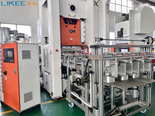 4 rongga Mesin perak foil kontainer press membuat mesin 80ton