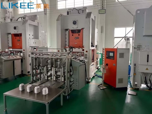 Mesin Pembuat Panci Aluminium Otomatis Listrik 4 Rongga Siemens