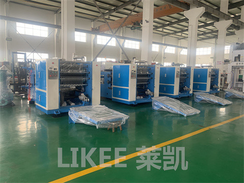 Jenis poros 25m2 Aluminium foil Sheet Pop Out Mesin Dua Stasiun Rewinding
