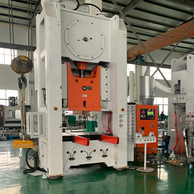Mitsubishi PLC SIEMENS Motor Disposable Aluminium Foil Container Line Produksi Dengan Umur Panjang