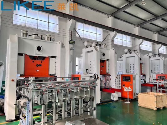 450ml Mesin pembuatan kontainer makanan foil aluminium catering maskapai