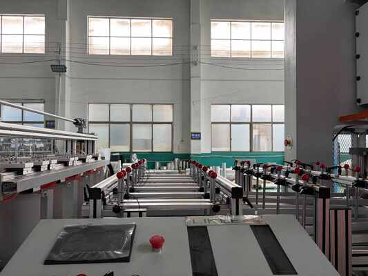 LK-T80 3003 Aluminium Foil Food Container Pemanasan Perlindungan Makanan Aroma Membuat Mesin