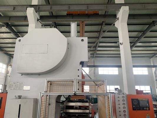 LK-T63 Mesin Pembuat Aluminium Foil Kontainer 3003 H24 Peralatan Pemotong Bahan Baku